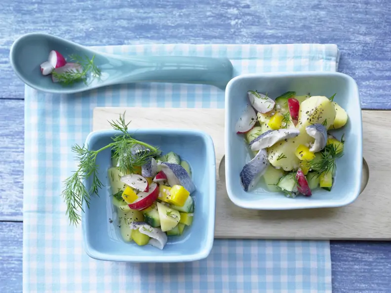 Bunter Kartoffel-Hering-Salat