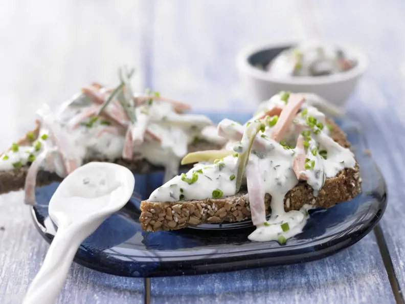 Fleischsalat mit Kräutern
