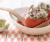 Geschmorte Thunfisch-Tomaten