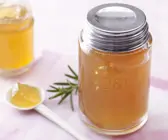 Apfel-Rosmarin-Gelee mit Vanille