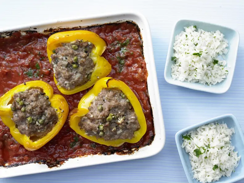 Gefüllte Paprika im Backofen