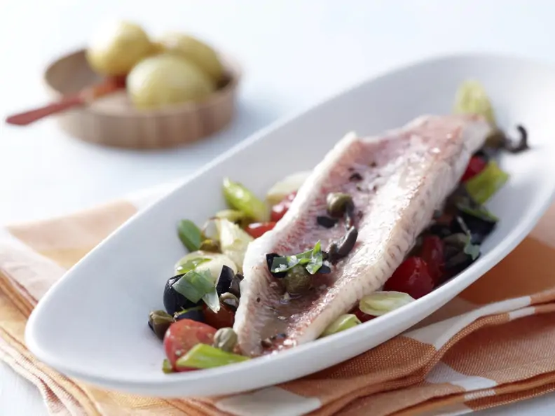Rotbarschfilet mit Kirschtomaten