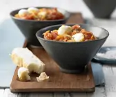 Tomaten-Curry mit Mozzarella