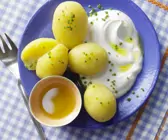 Pellkartoffeln mit Quark