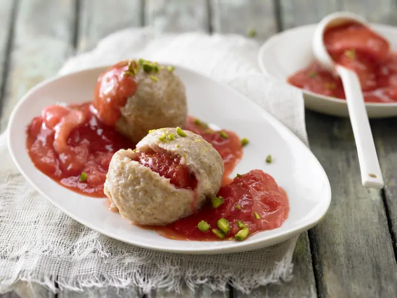 Erdbeer-Quark-Knödel