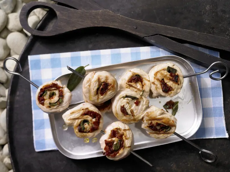 Würzige Putenrouladenspieße