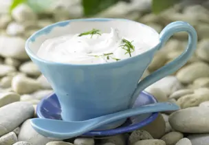 Scharfer Limetten-Dip