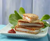 Armer Fisch-Ritter mit Salat