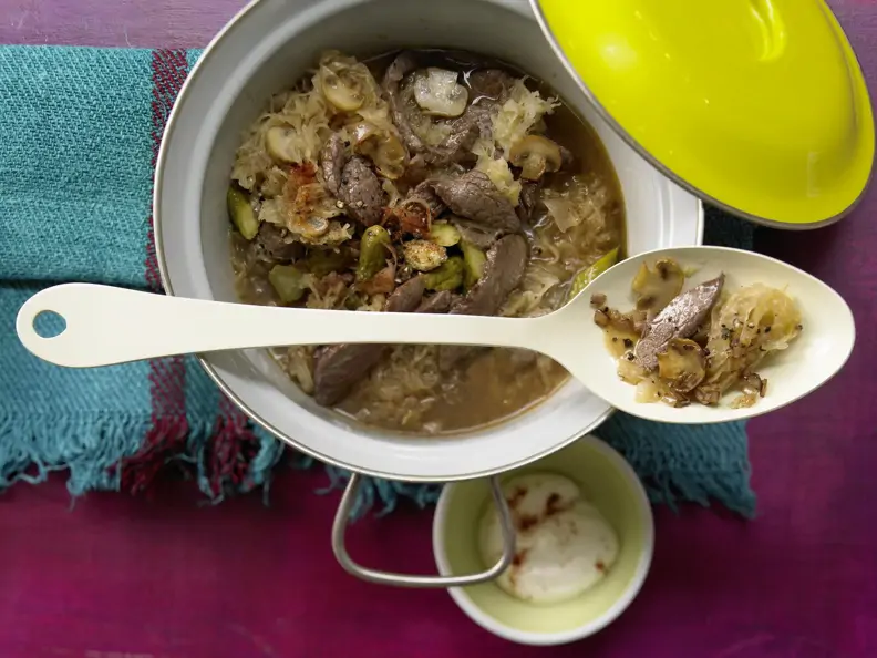 Sauerkraut-Filet-Topf