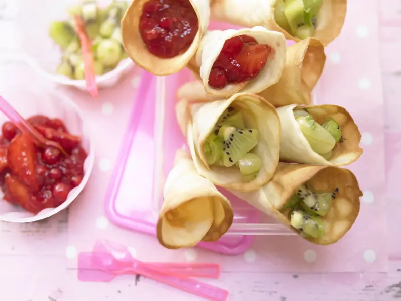 Waffeltüten mit süßer Grütze