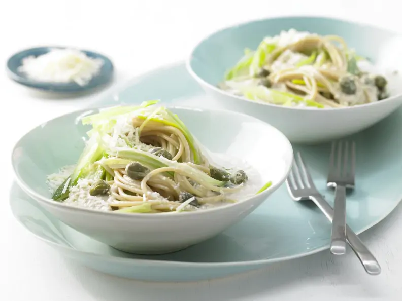 Lauch-Spaghetti mit Thunfischsauce