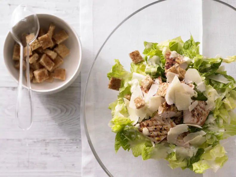 Römersalat mit Zitronenschnitzel