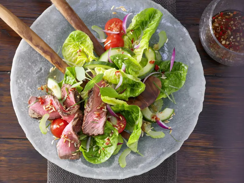 Scharfer Thai-Salat