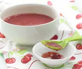 Kirschbrei mit Getreideflocken