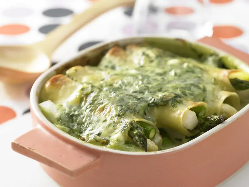 Spargel-Cannelloni mit Spinat