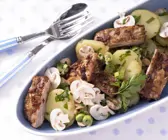 Kartoffelsalat mit Spareribs