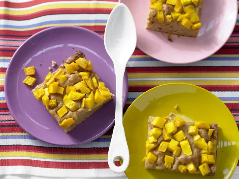 Dattelkuchen mit Mango