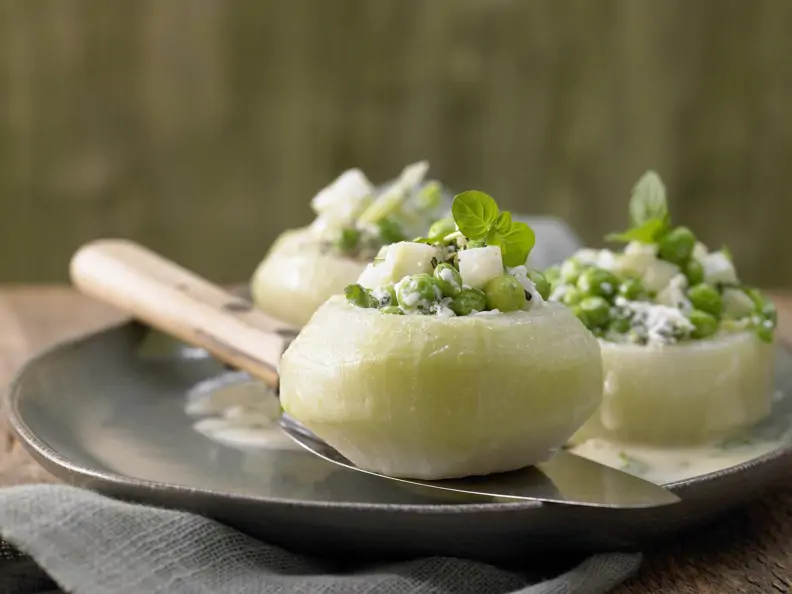 Gefüllter Kohlrabi mit Frischkäse