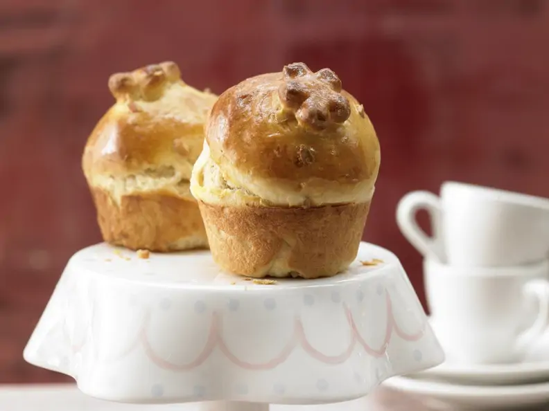 Dinkel-Brioches