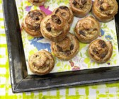 Rosinenschnecken mit Walnüssen