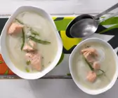 Kartoffelsuppe mit Lachs