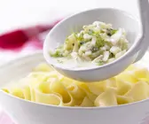 Bandnudeln mit Fenchel-Kapern-Sauce