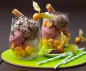 Schoko-, Chai- und Cranberry-Eis