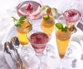 Fruchtige Sekt-Cocktails