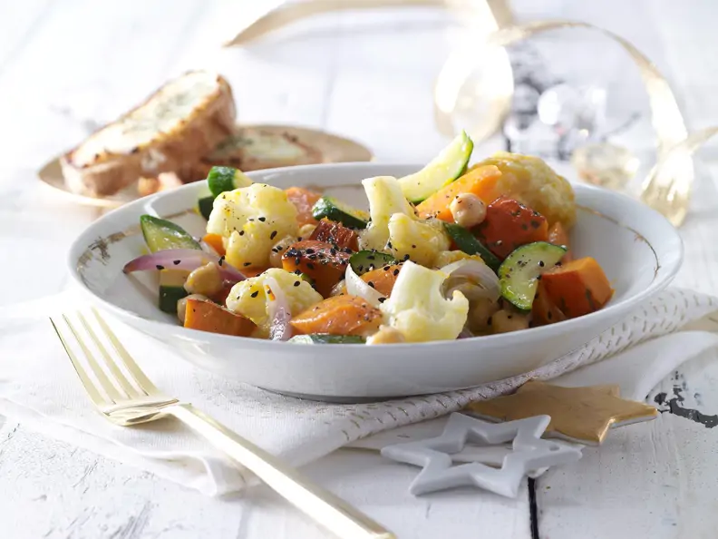Lauwarmer Gemüsesalat