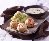 Tofuklößchen mit Kapernsauce