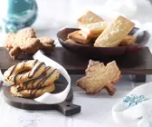 Orangenblätter, Nugatstreifen und Kokosringe