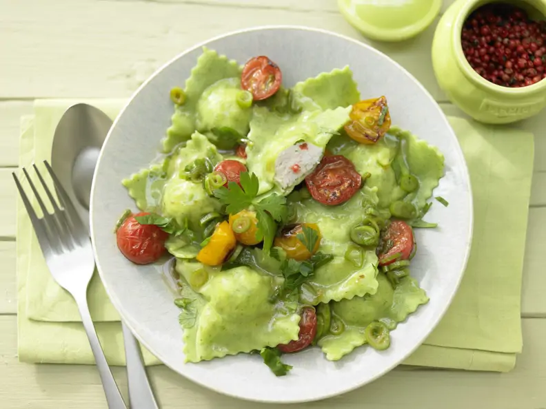 Ravioli mit Hähnchenfüllung