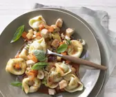 Tortellini mit Putensauce