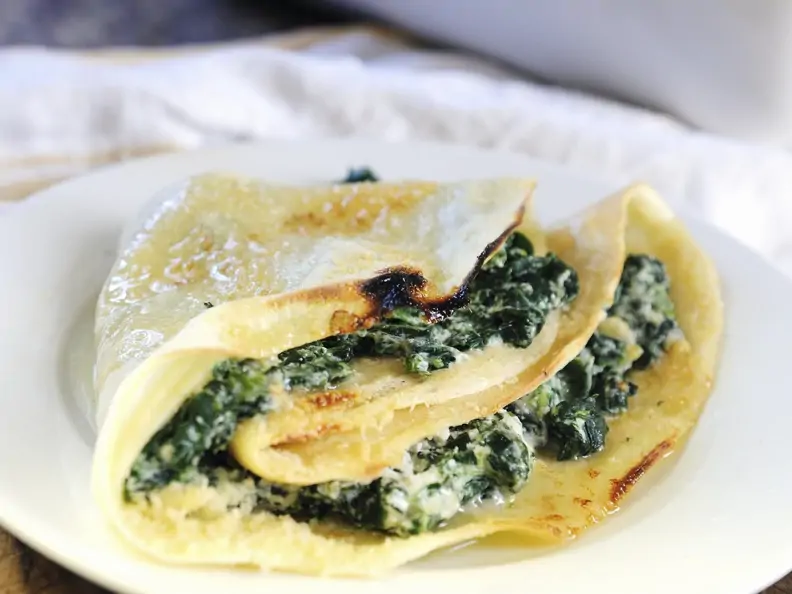 Pfannkuchen mit Spinat