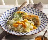 Zanderfilet mit Schwarzwurzelgemüse, Karottendip und Nudeln