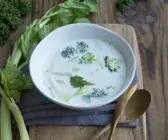 Brokkoli-Stangensellerie-Suppe