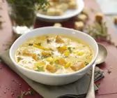 Butternusskürbissuppe mit Mais
