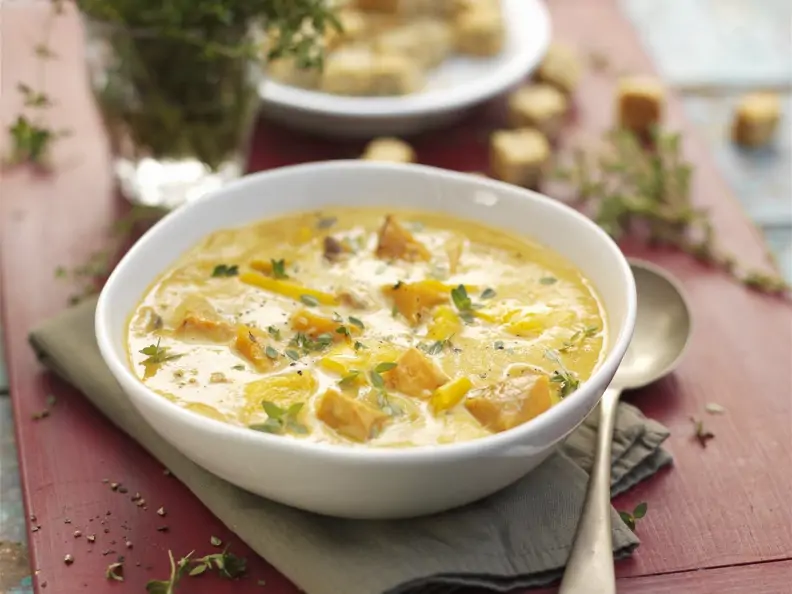 Butternusskürbissuppe mit Mais