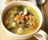 Bohnen-Gemüse-Suppe