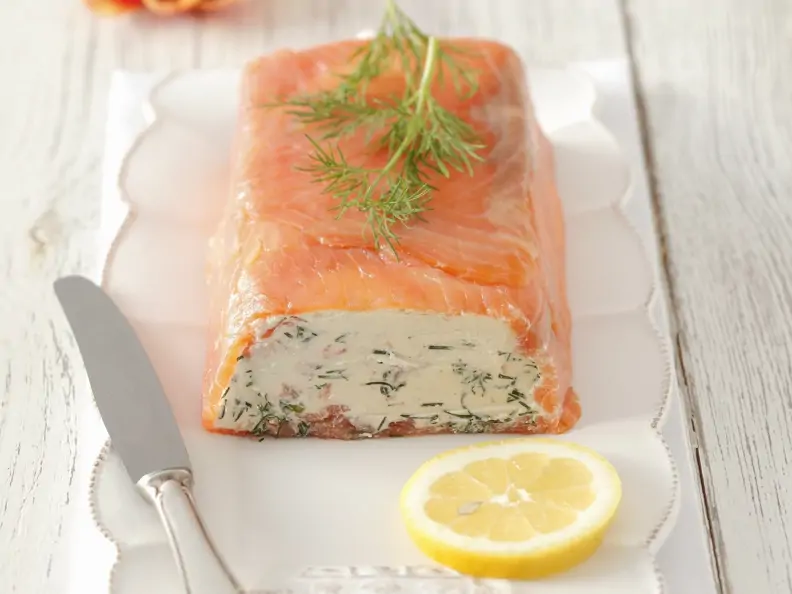 Frischkäsepastete mit Räucherlachs und Dill