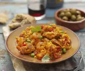 Paella mit Hähnchen und Garnelen