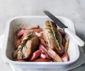 Schweinelende mit Rhabarber