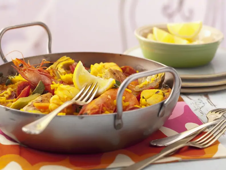 Reispfanne auf spanische Art (Paella)