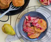 Pancakes mit Granatapfel-Birnen-Kompott