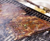 Gegrillte Spareribs