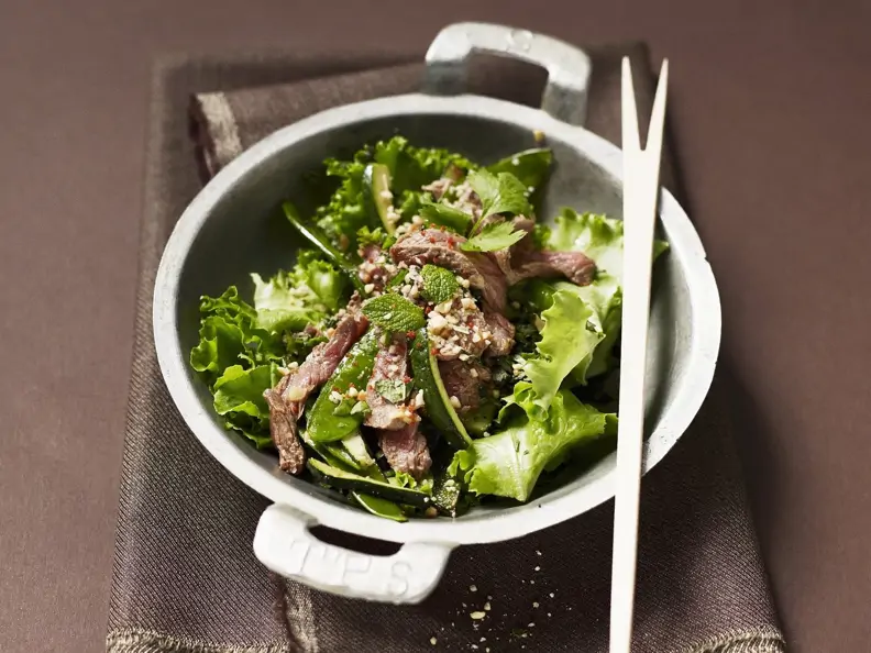 Asiatischer Rindfleischsalat