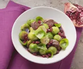 Lamm mit Sprossenkohl und Granatapfel