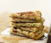 Pfannkuchen auf chinesische Art mit Lauchzwiebeln