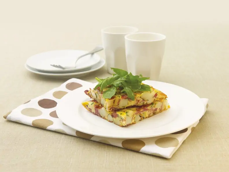 Omelett mit Cornedbeef und und Kartoffeln