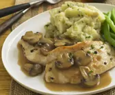 Hühnchen mit Kartoffelbrei und Pilzsauce nach indischer Art